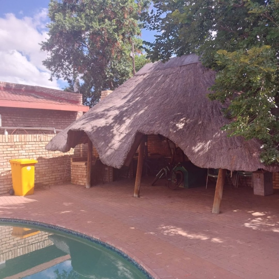 4 Bedroom Property for Sale in El Toro Park Northern Cape